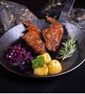 Produktbild fr '2 Kaninchenkeulen schonend gegart mit Bratensoe 650g'