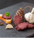 Produktbild fr 'Wagyu Knoblauch Premium Rindfleisch Salami 130 g   MHD 25.11.2025 '